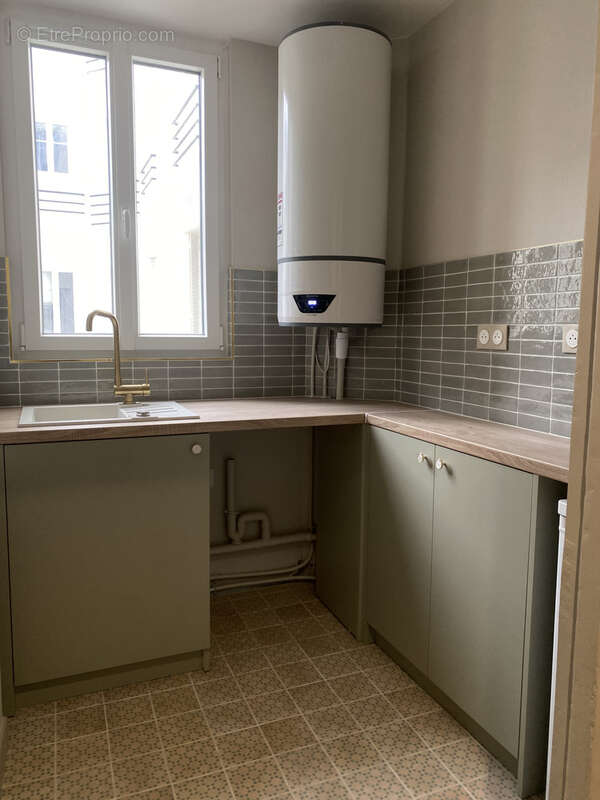 Appartement à PARIS-14E
