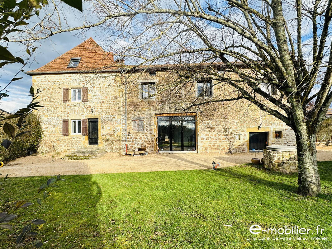 Maison à CHAUFFAILLES