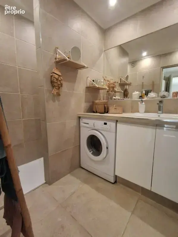 Appartement 2 pièces 43 m² à vendre à Le Cannet (06110) - photo 9