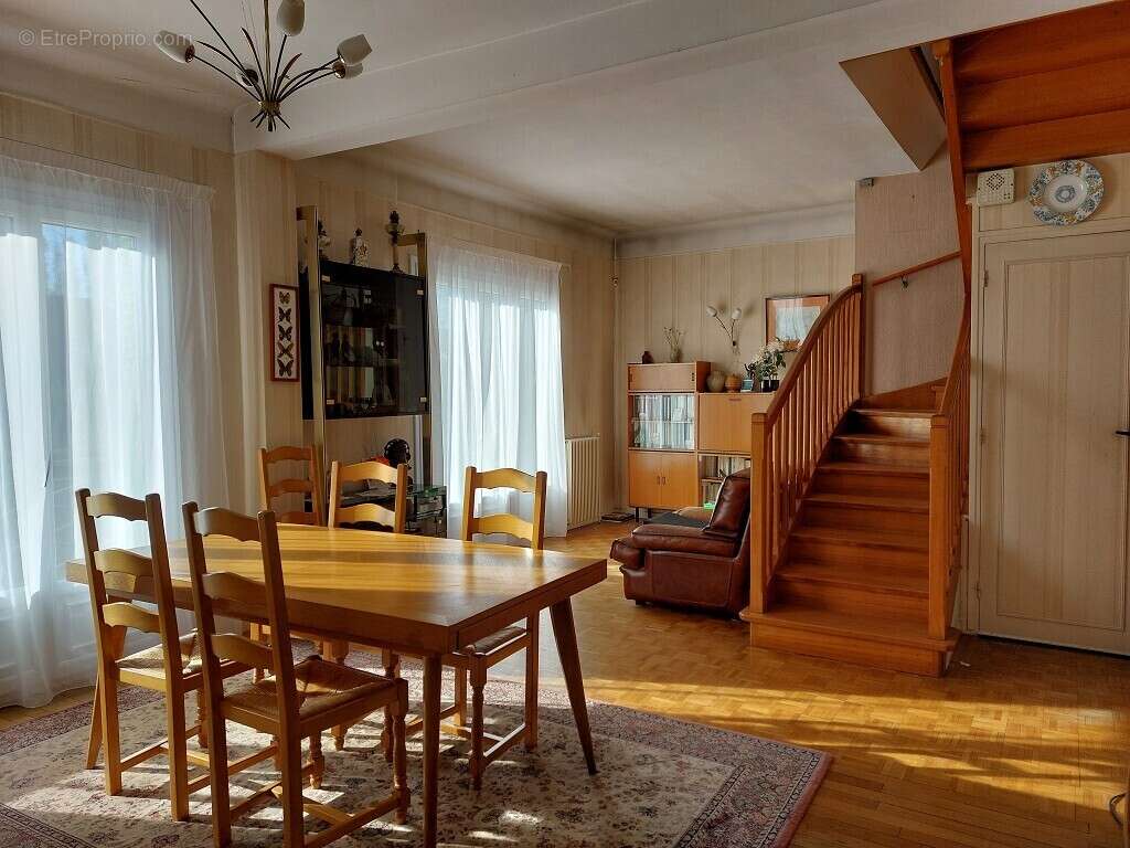 Maison à QUINCY-SOUS-SENART