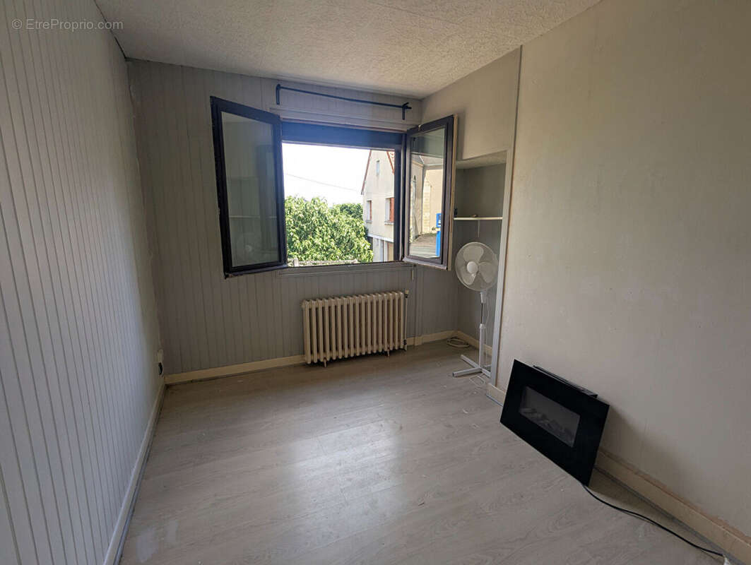 Maison à SAINT-ELOI