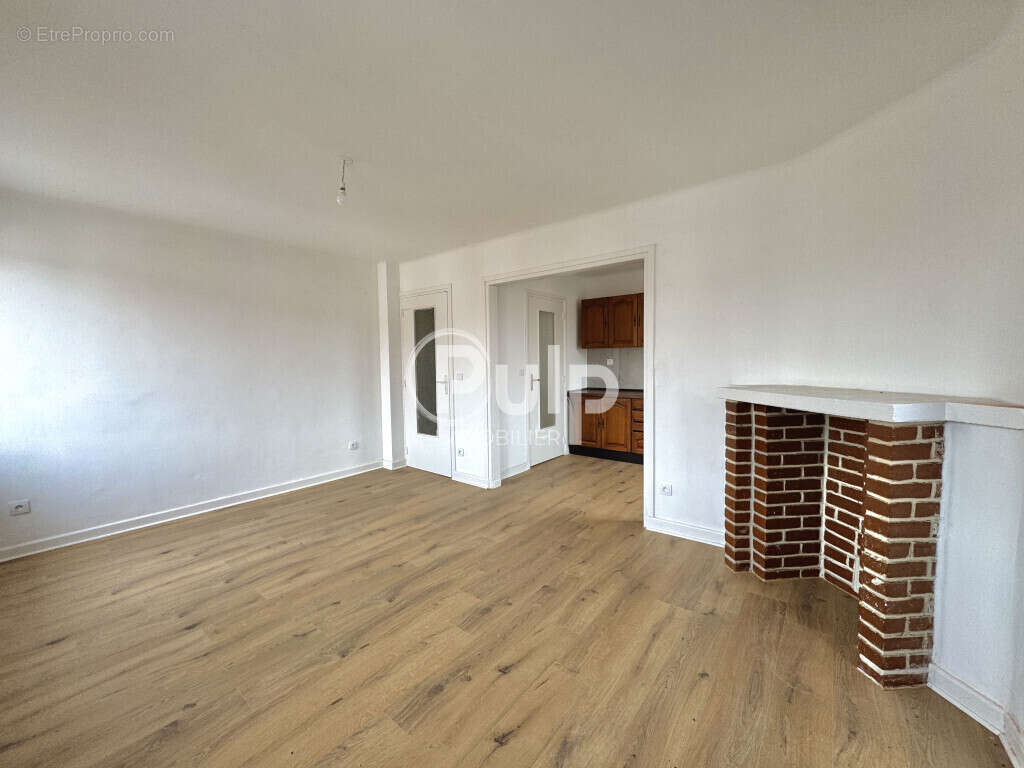 Appartement à SECLIN