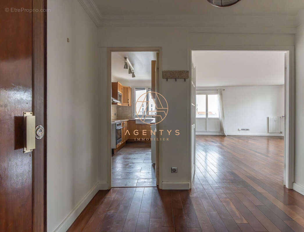 Appartement 80 m² à Nogent-Sur-Marne  - photo 8