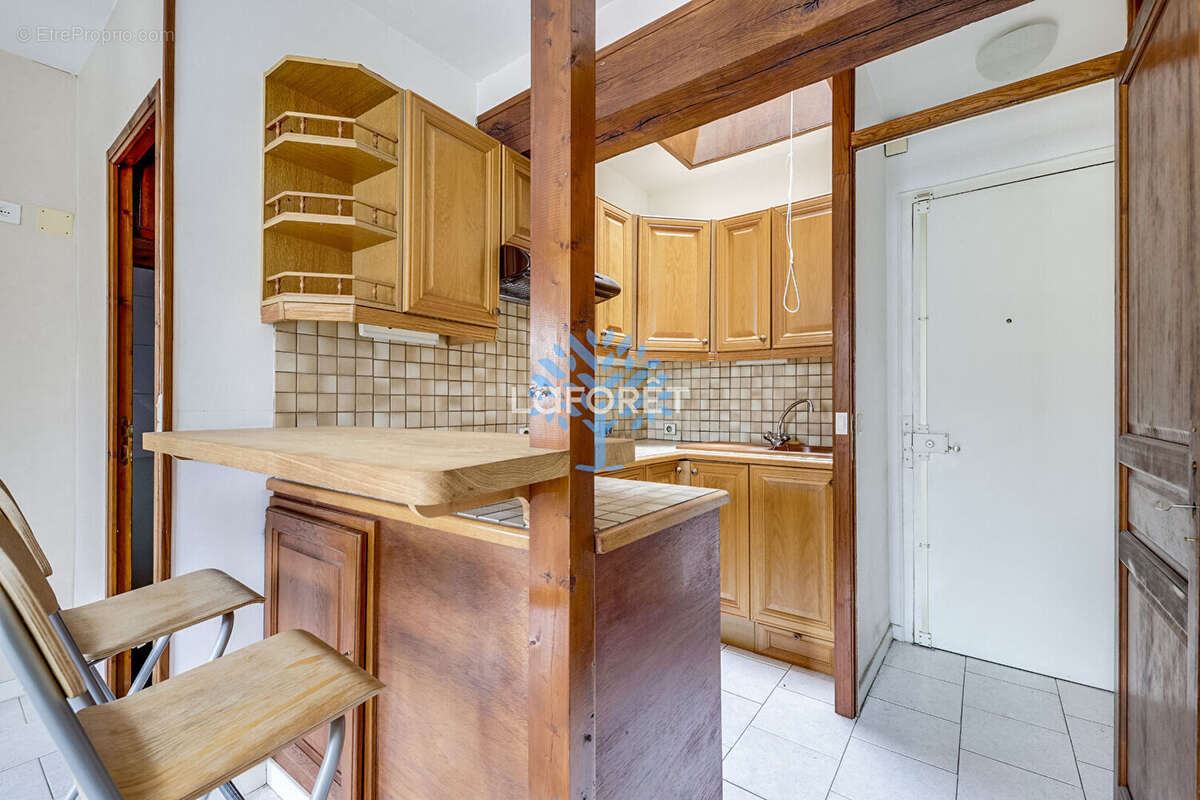 Appartement à PARIS-11E