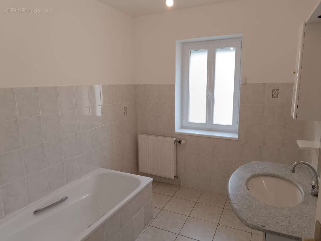 Appartement à CARHAIX-PLOUGUER
