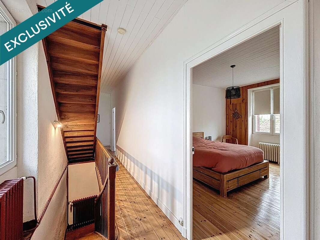 Photo 8 - Maison à ROULLET-SAINT-ESTEPHE