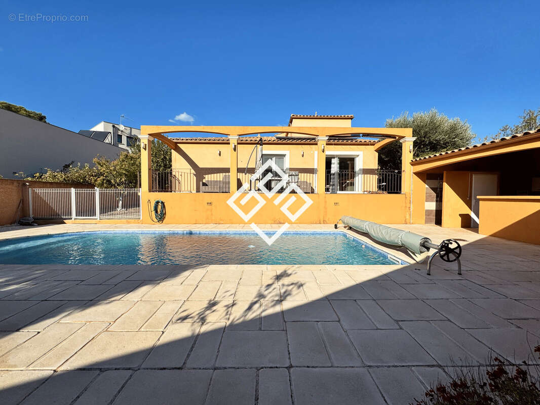 Villa contemporaine avec piscine à Narbonne - photo 22