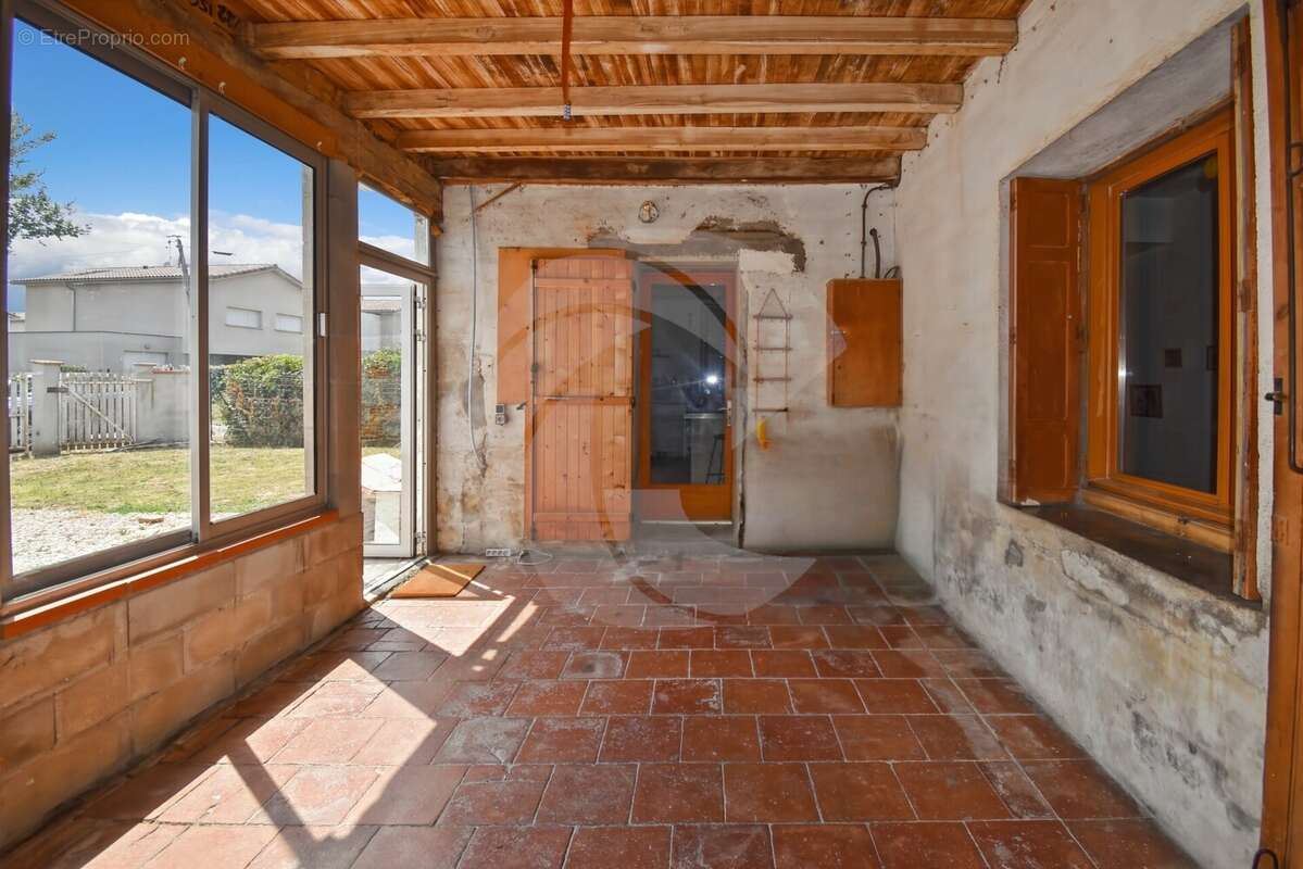 Maison à MONTECH