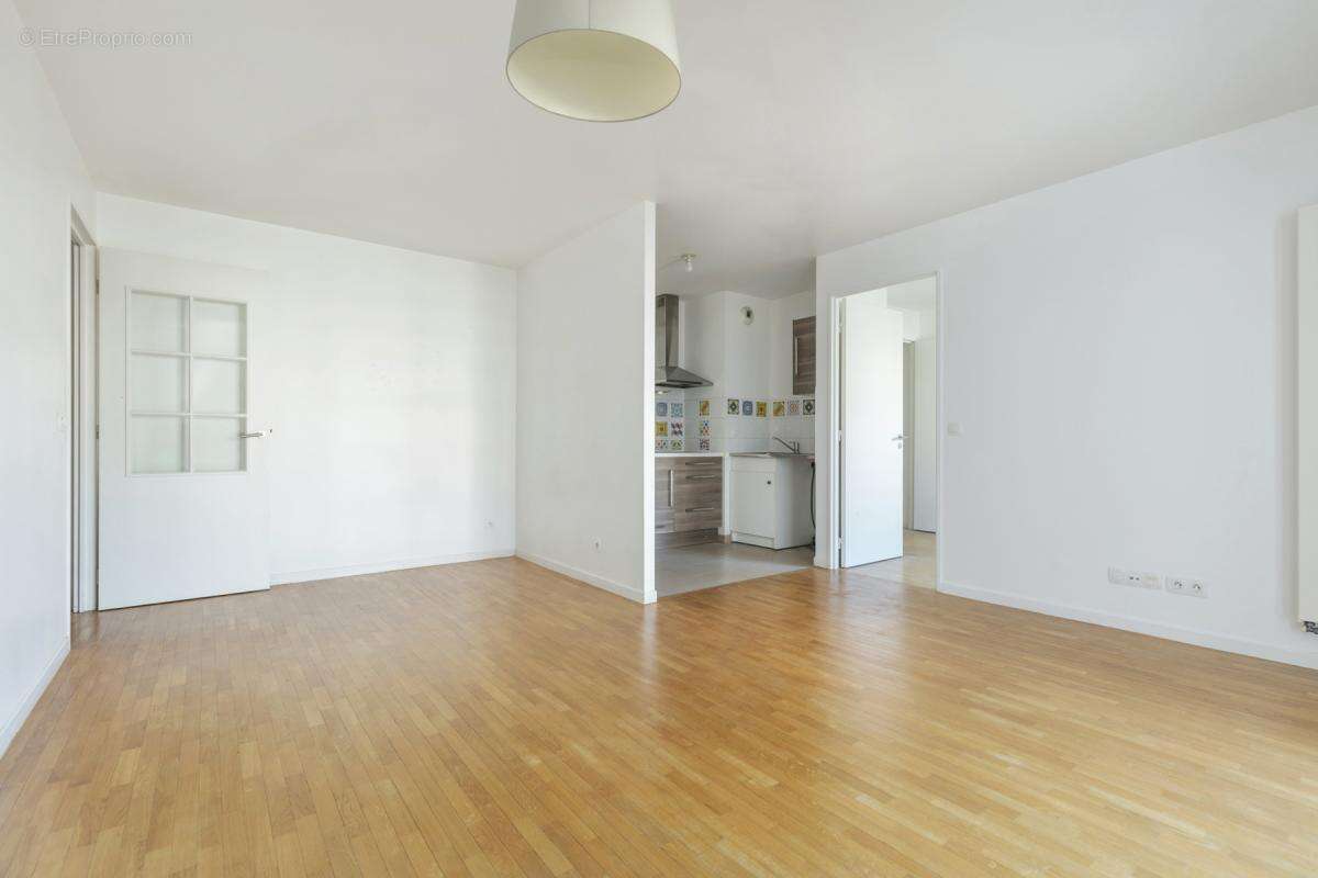 Appartement à SURESNES