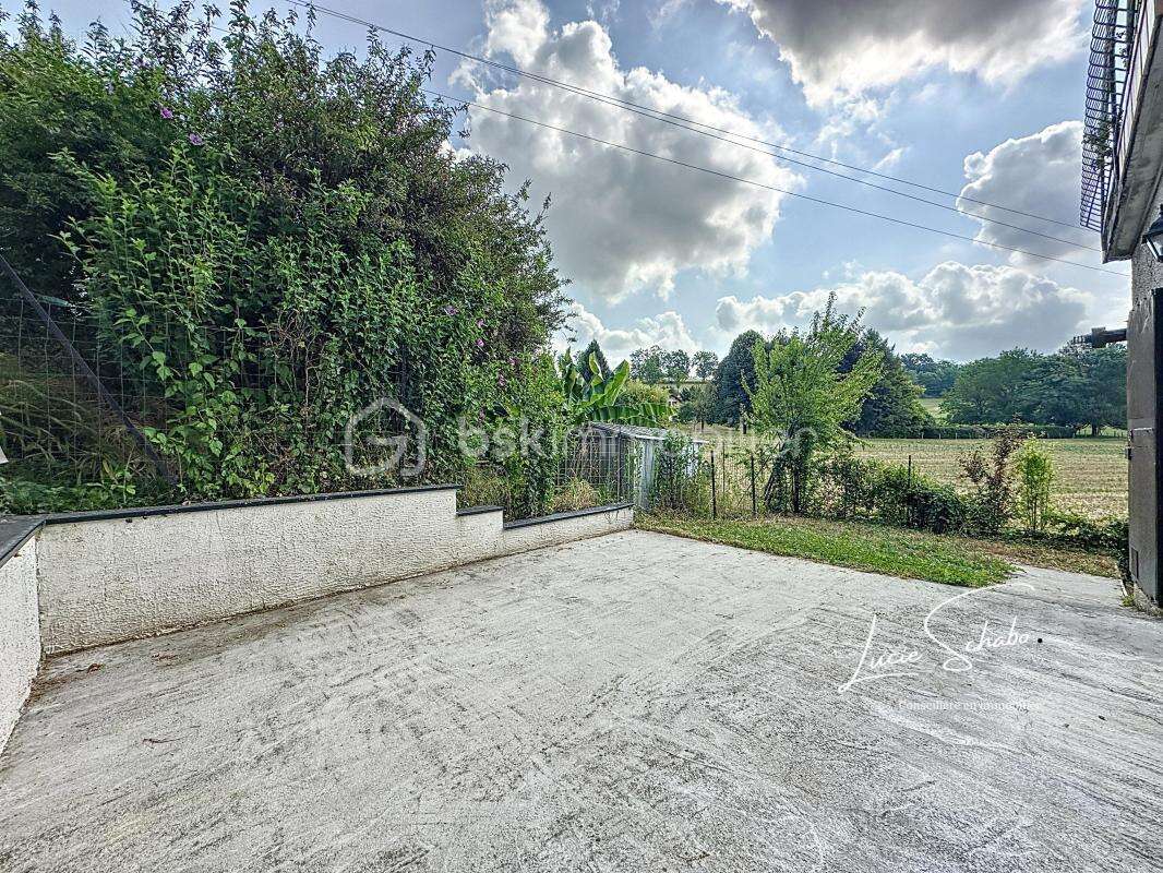 Appartement à SALES