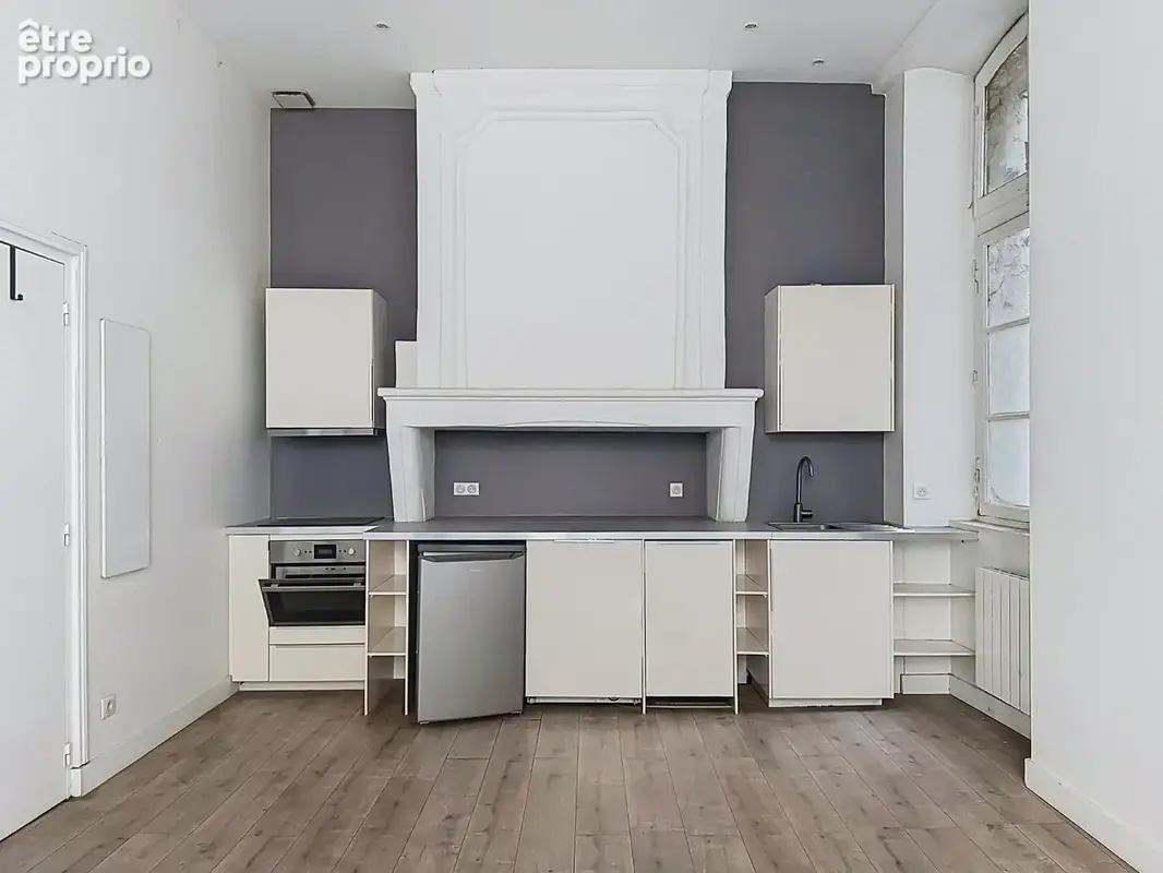 Bordeaux Saint-Michel   T2 de 40 m2 dans un immeuble en pierre - photo 1