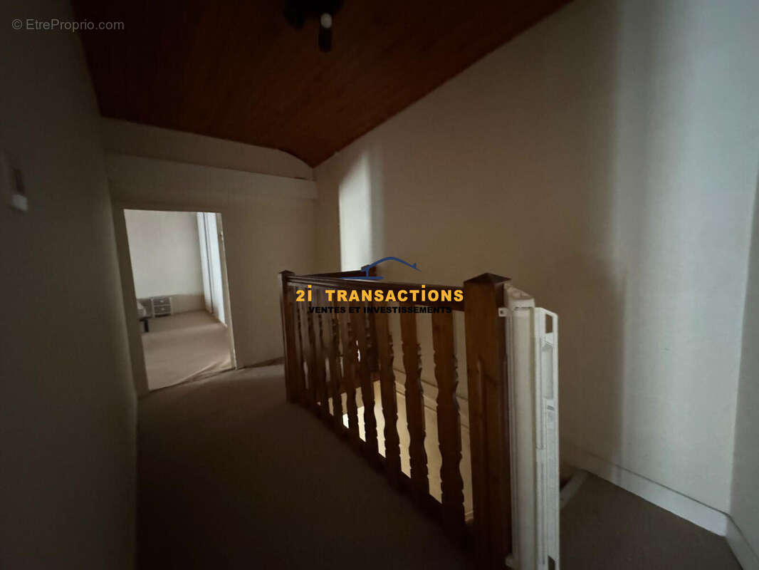 Appartement à GENILAC