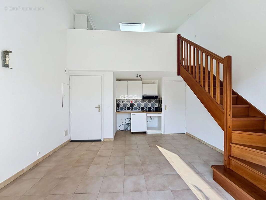 Appartement à VILLENEUVE-LOUBET