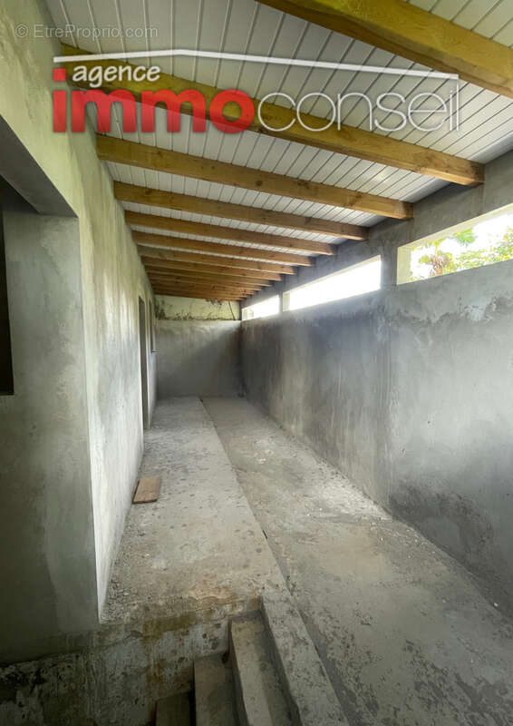 Appartement à LES ABYMES