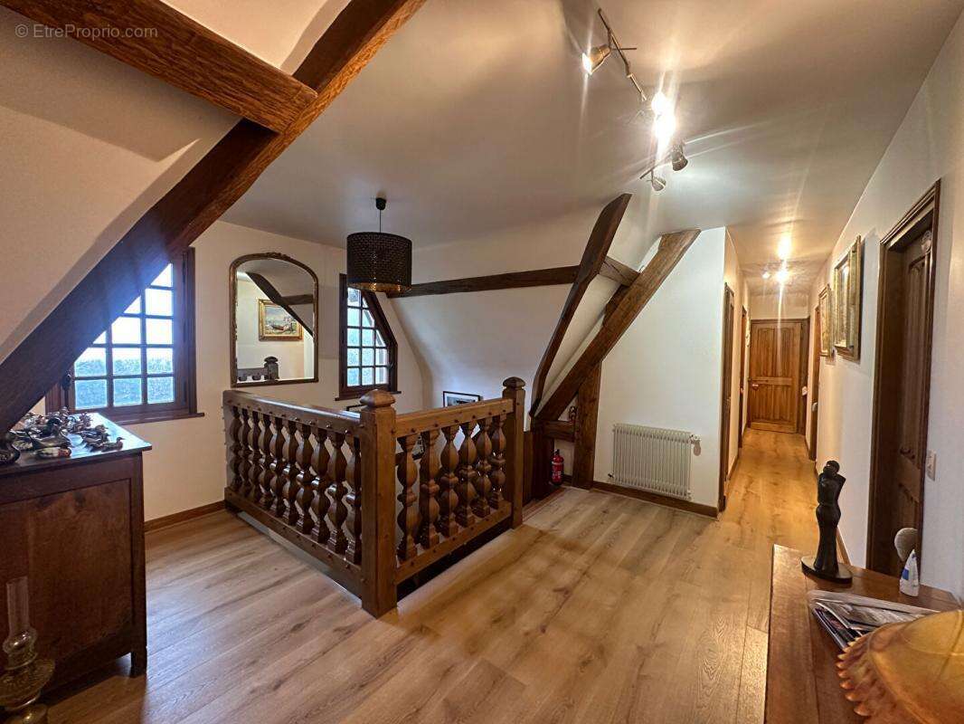 Maison à PONT-L'EVEQUE