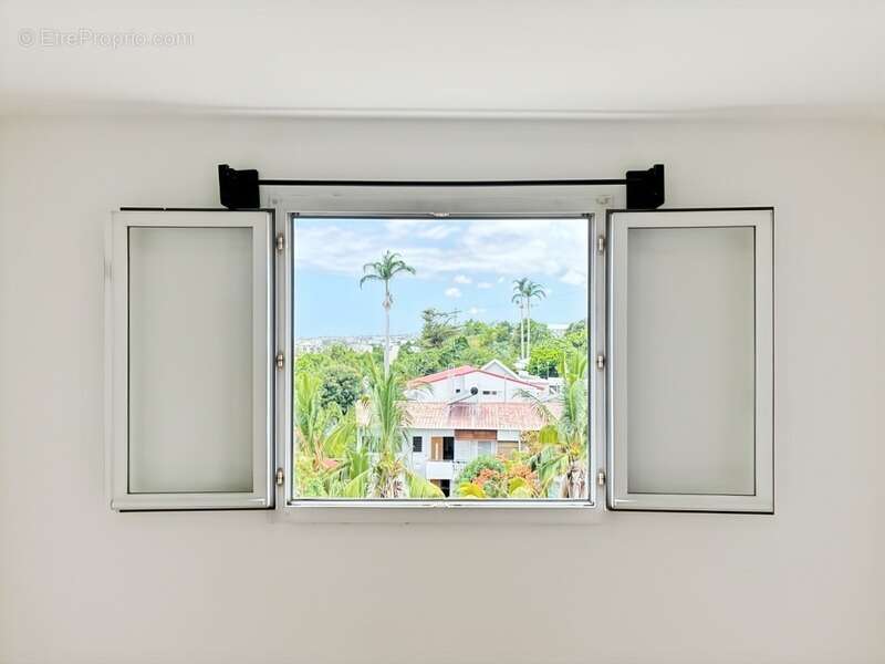 Appartement à SAINT-DENIS