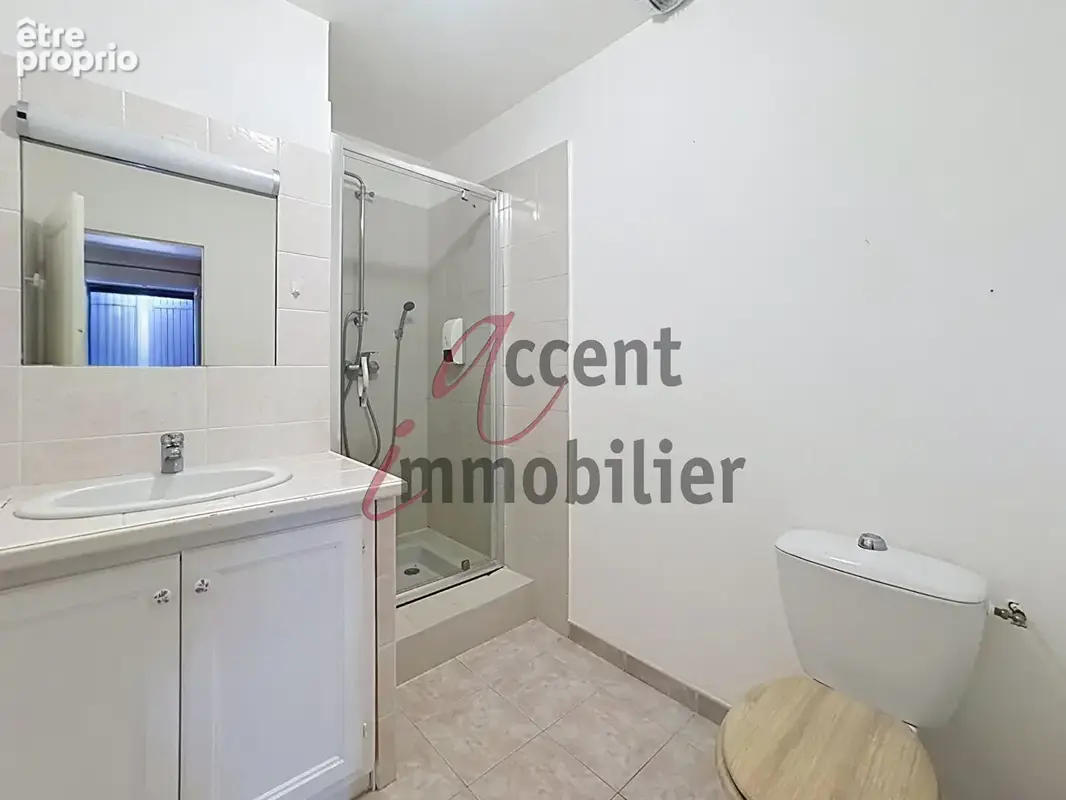 Mollégès, Maison 3 chambres, piscine et ses dépendances - photo 15