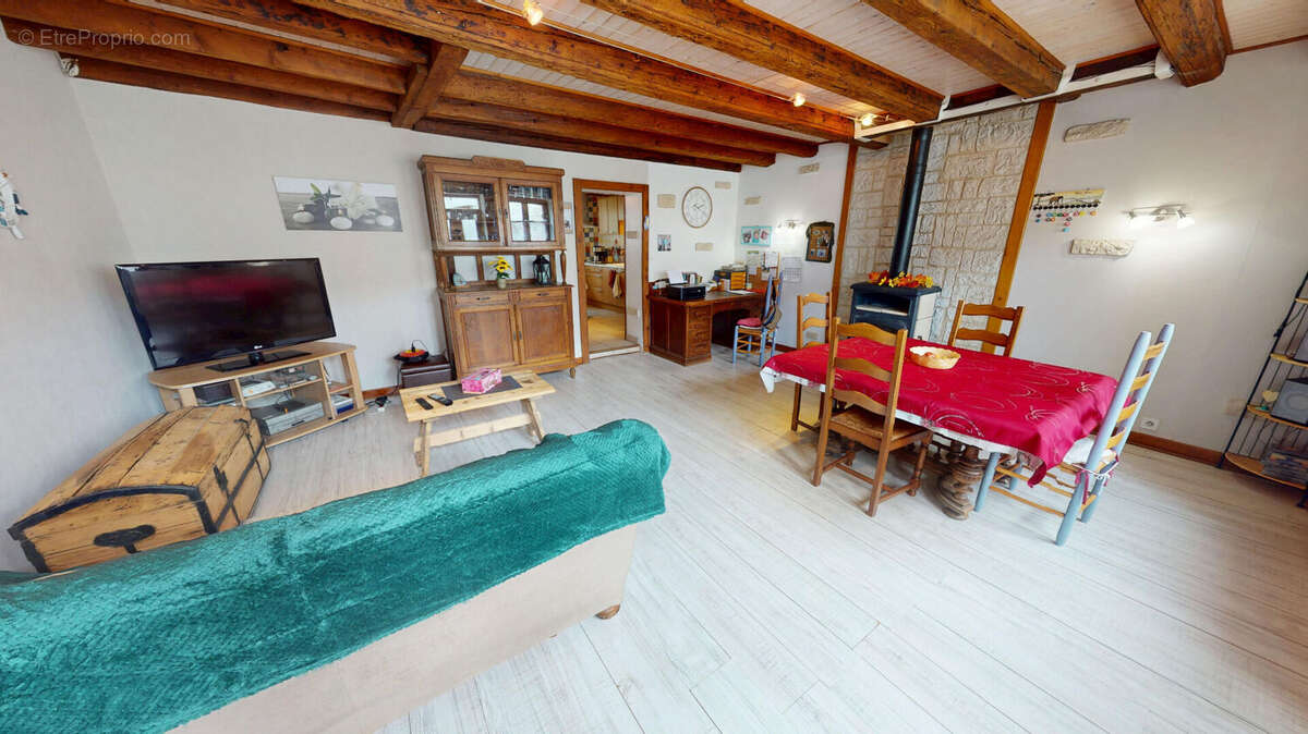 Maison à PONT-D&#039;AIN