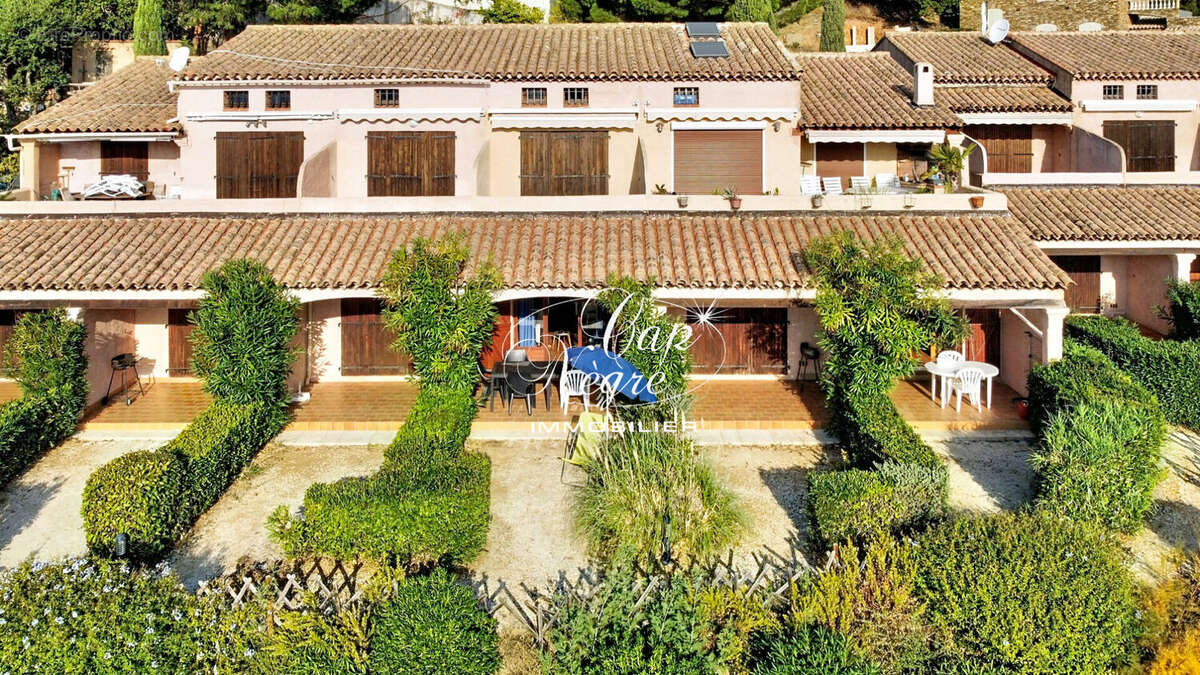Appartement à LE LAVANDOU