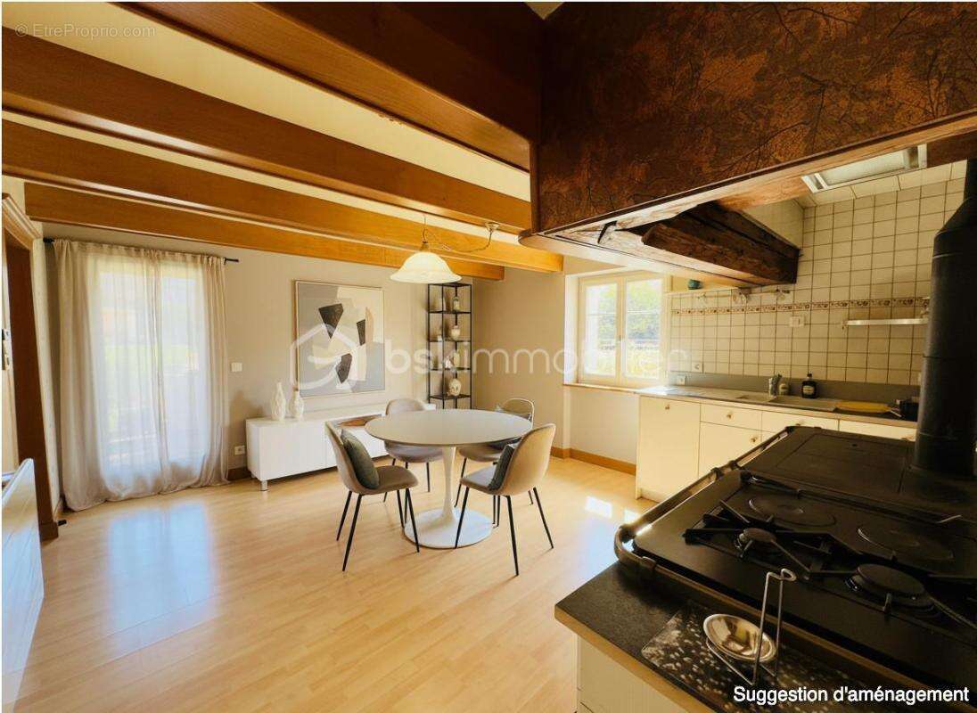 Maison à THORENS-GLIERES