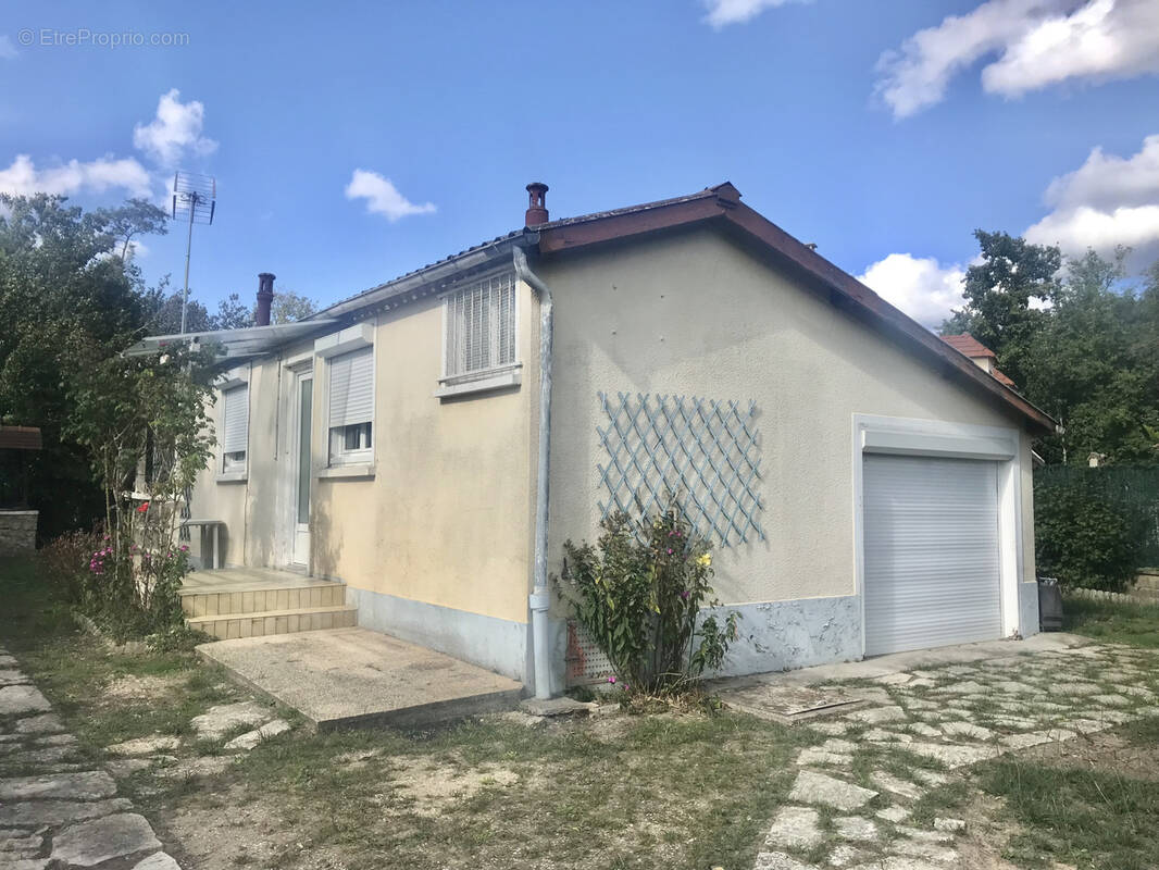 Maison à SOISY-SUR-ECOLE