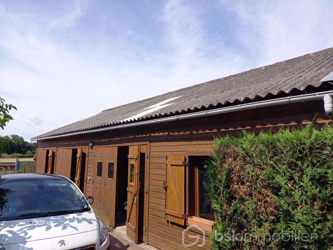 Maison à BOISCOMMUN