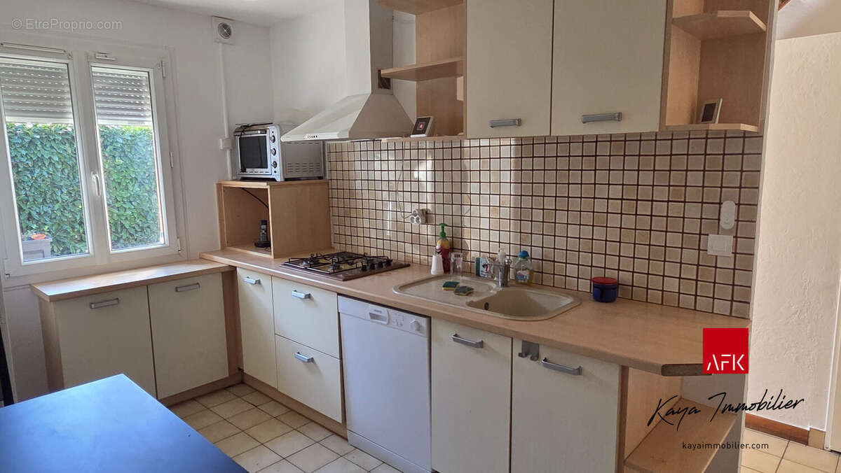 Cuisine - Maison à VETRAZ-MONTHOUX