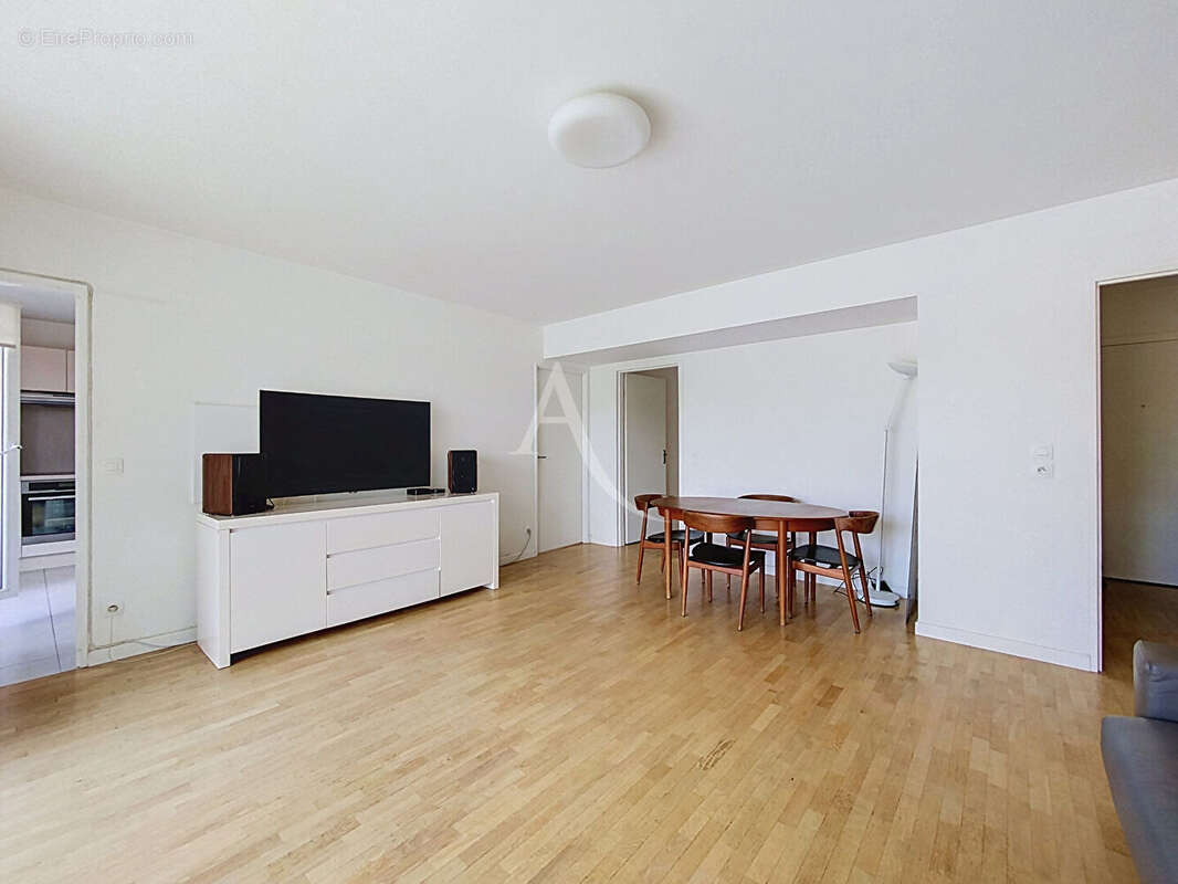 Appartement 4 pièces de 93.03 m² - Saint-Germain-en-Laye - photo 13