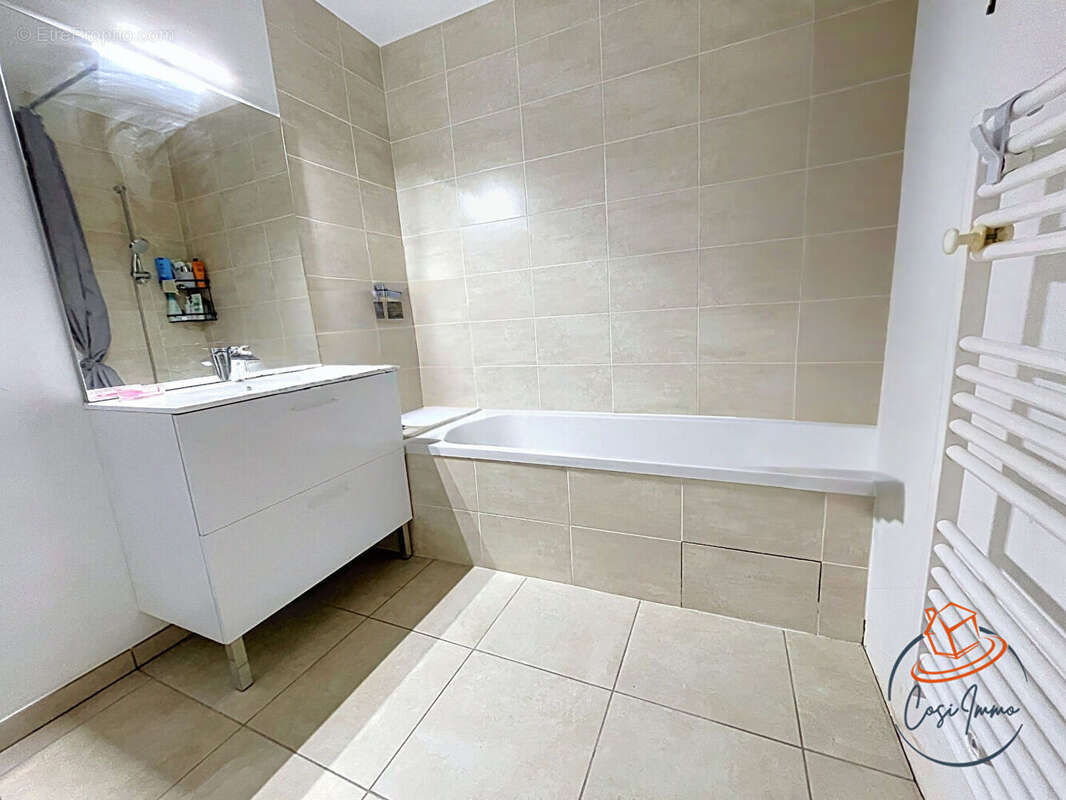Appartement à CROZET