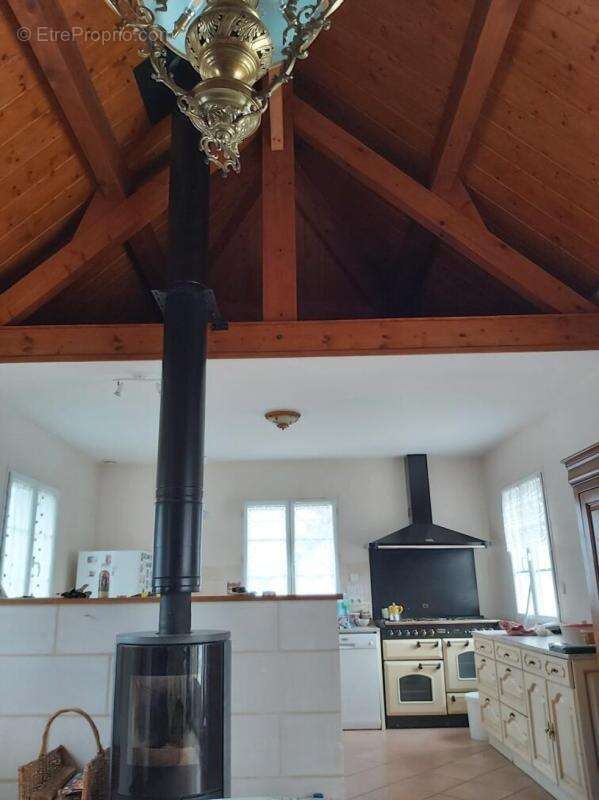 Maison à LOCHE-SUR-INDROIS