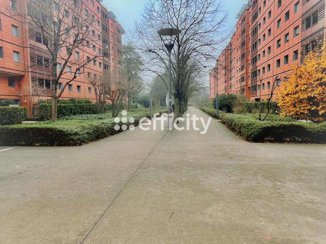 Appartement à LYON-6E