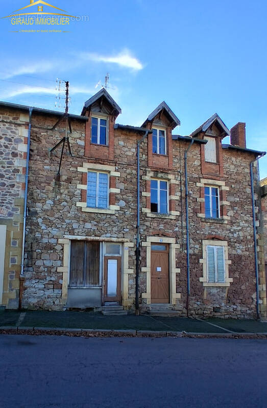 Appartement à CHAUFFAILLES