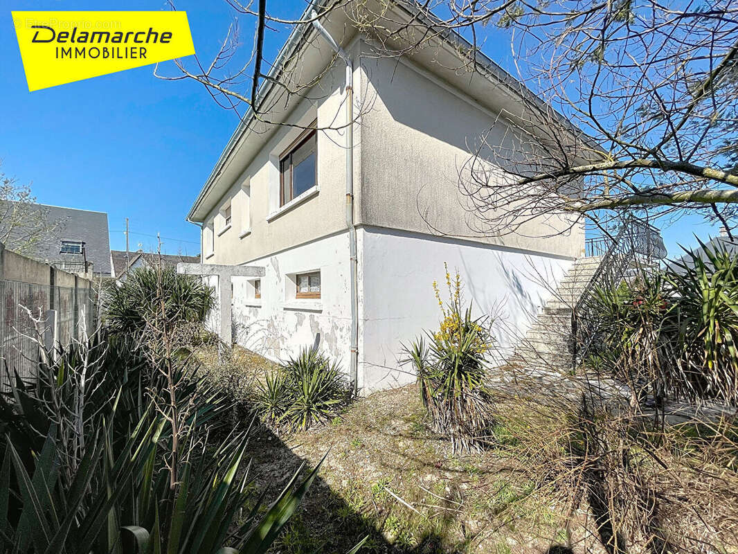 Maison à BREHAL