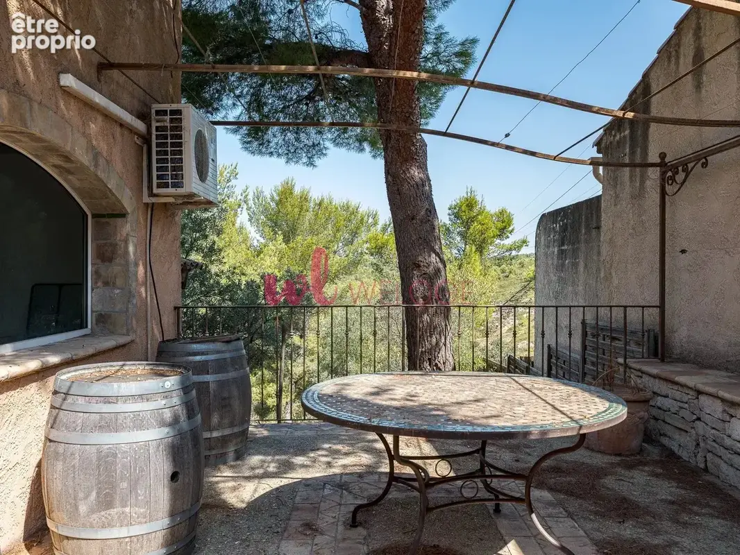 À vendre maison T7, jardin, piscine, vue mer - photo 17