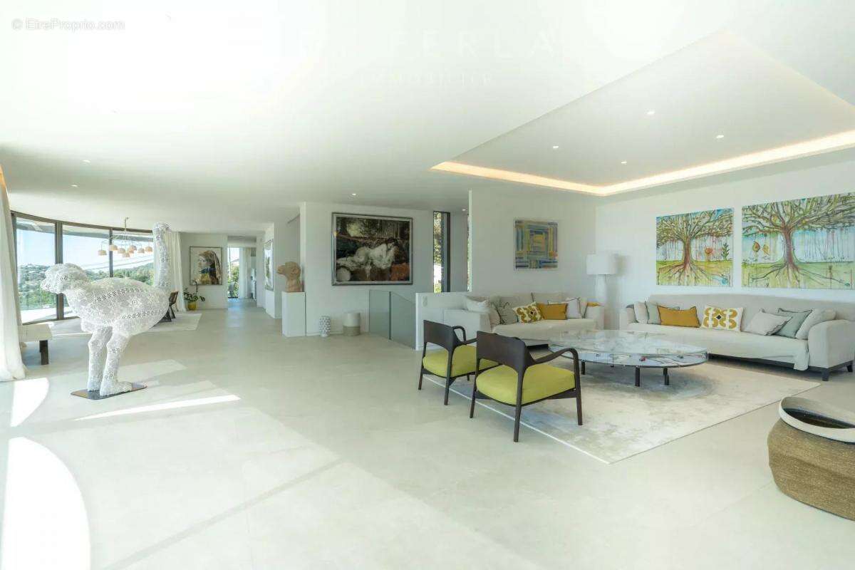 Maison à CAVALAIRE-SUR-MER