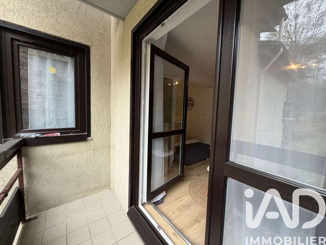 Appartement 27 m² à Chateau-Bernard  - photo 6