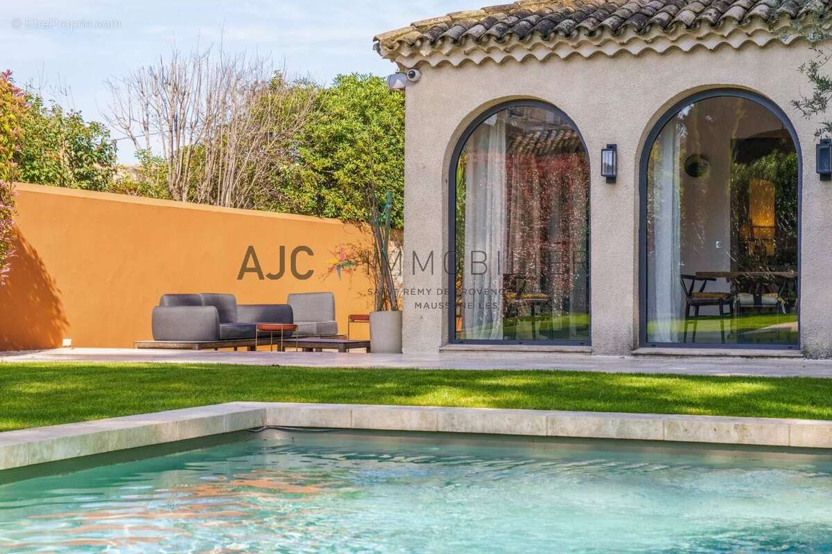 Maison à SAINT-REMY-DE-PROVENCE