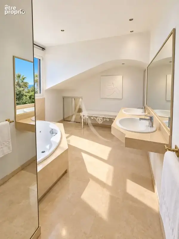 Secteur castellaras - propriété avec vue mer, piscine & appartement  3p indépendant - photo 7