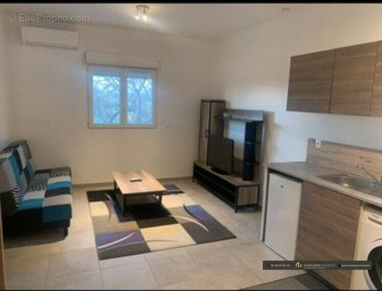 Appartement à PORT-SAINT-LOUIS-DU-RHONE