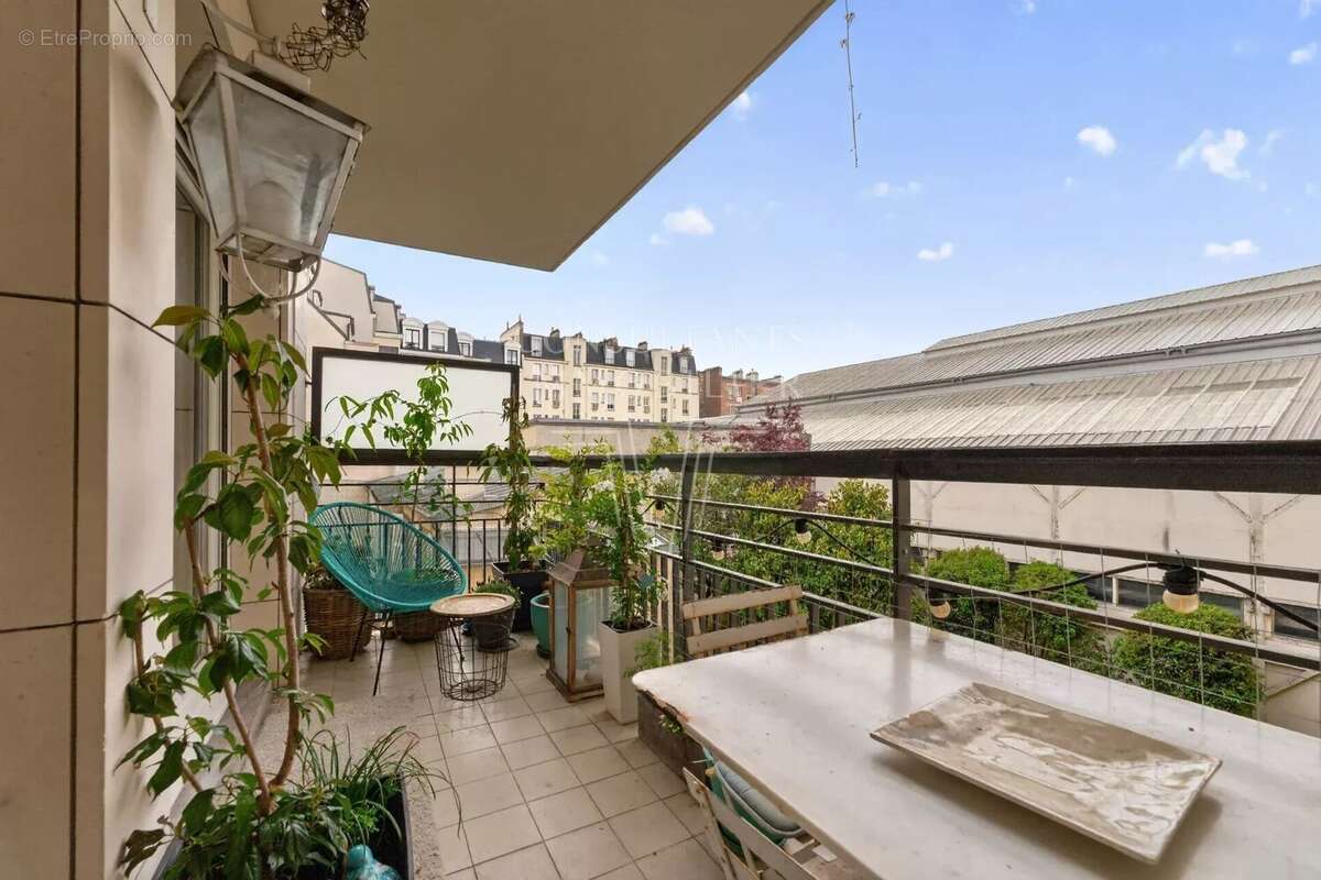 Appartement à LEVALLOIS-PERRET