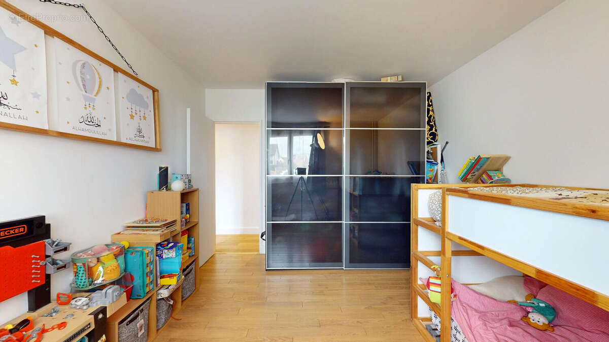 Appartement à BOIS-D'ARCY