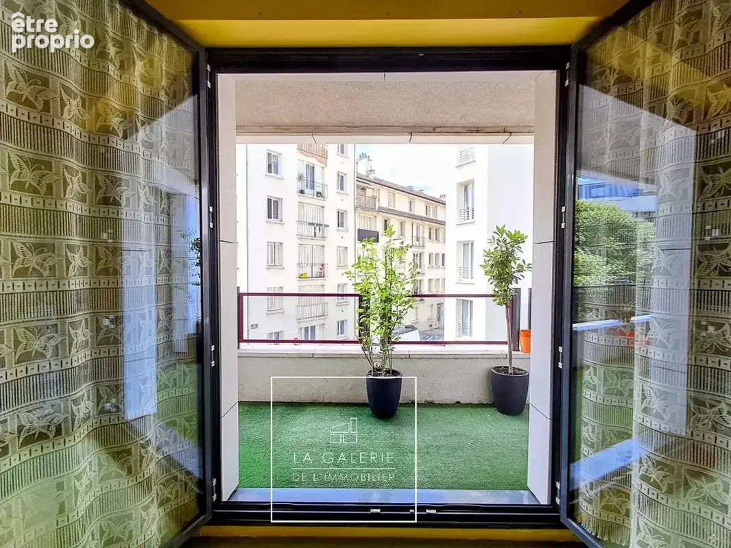 Très bel appartement familial de 170 m2 de 4 chambres,calme et proche de tous les commerces quartier de la Mairie - photo 16