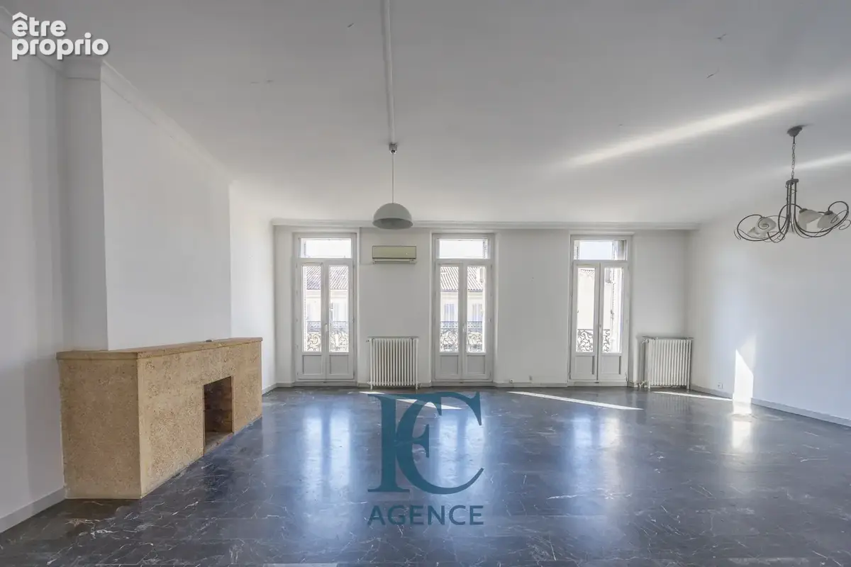 Toulon Liberté T5 de 155 m2. - photo 2