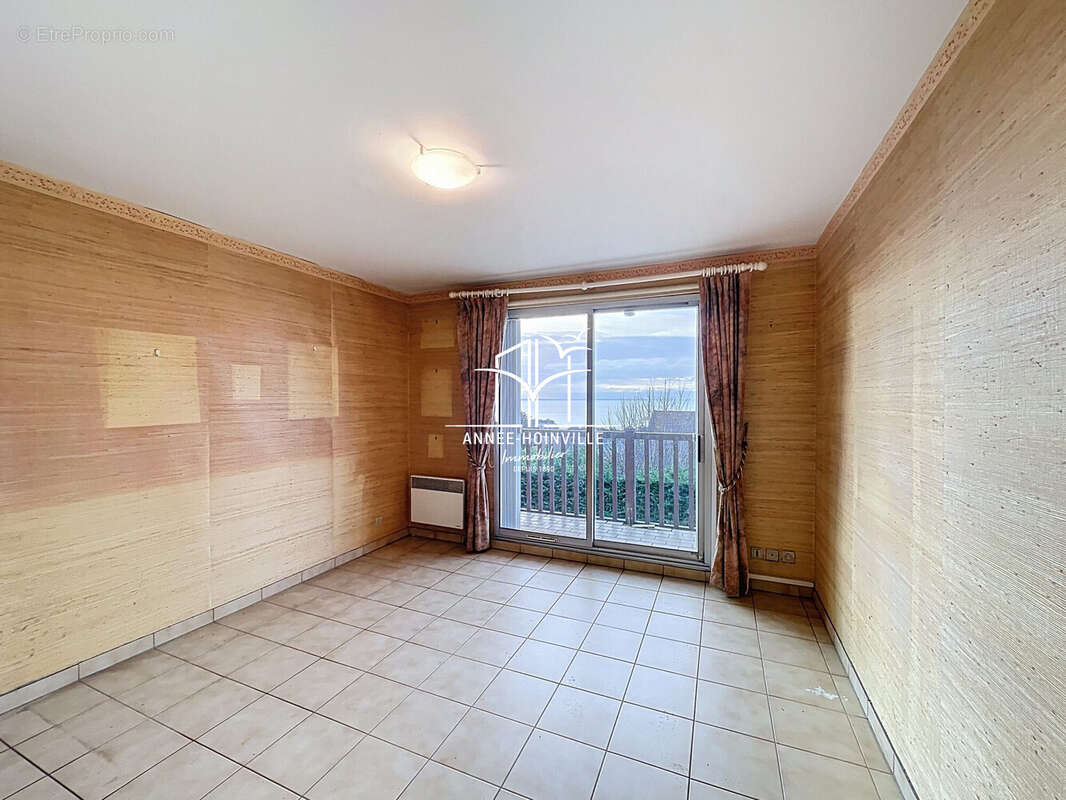 Appartement à BENERVILLE-SUR-MER