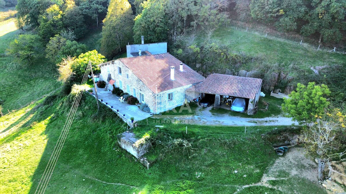 Maison à CLERMONT-SUR-LAUQUET
