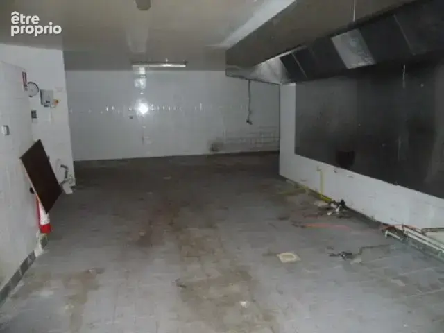 Commerce 863 m² à Proville  - photo 7