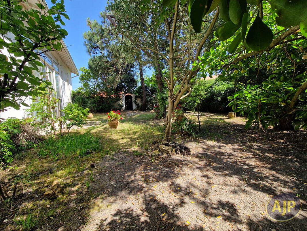 Maison à BISCARROSSE