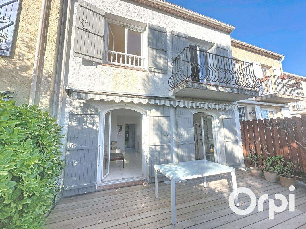 Maison à VILLENEUVE-LOUBET