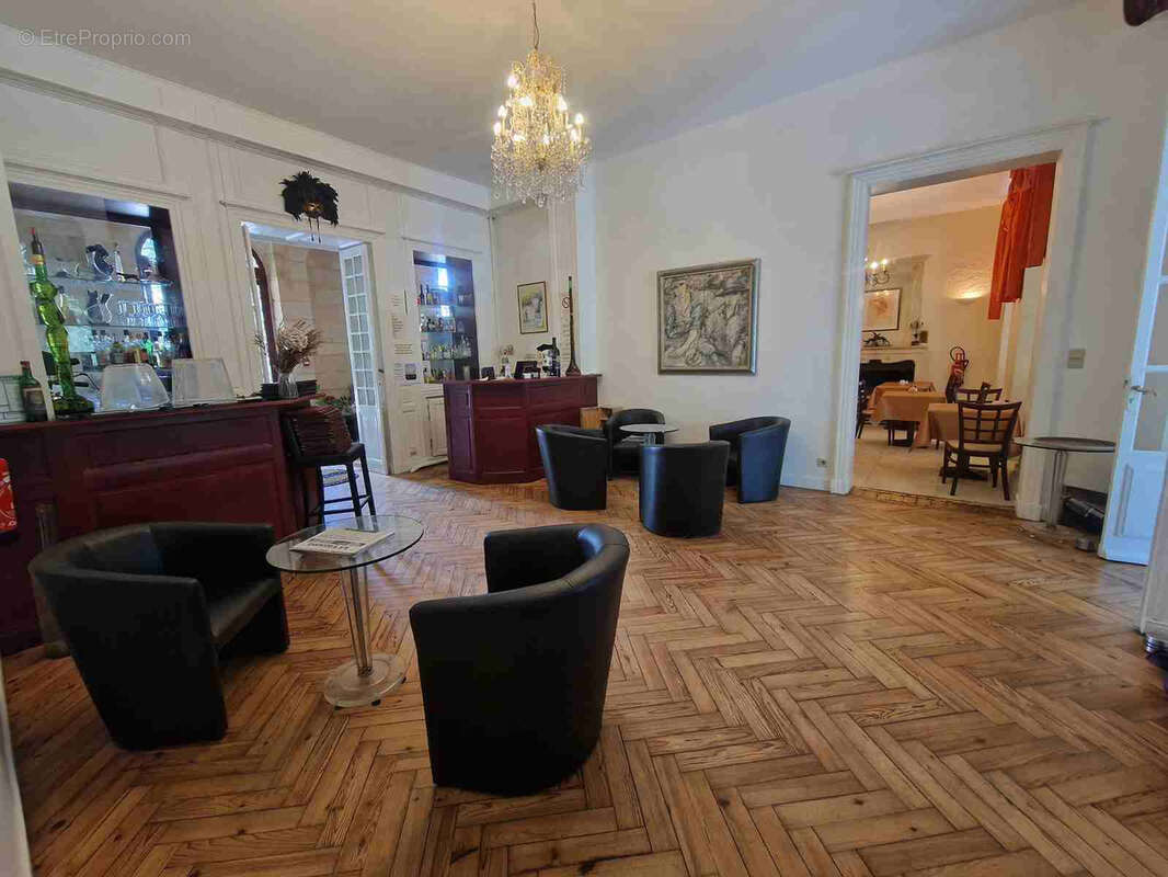 Maison à VILLENAVE-D&#039;ORNON