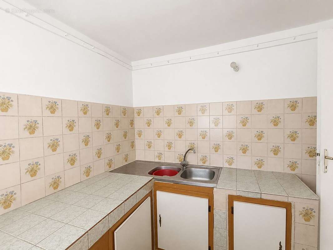 Maison 79 m² à Sainte-Anne  - photo 2